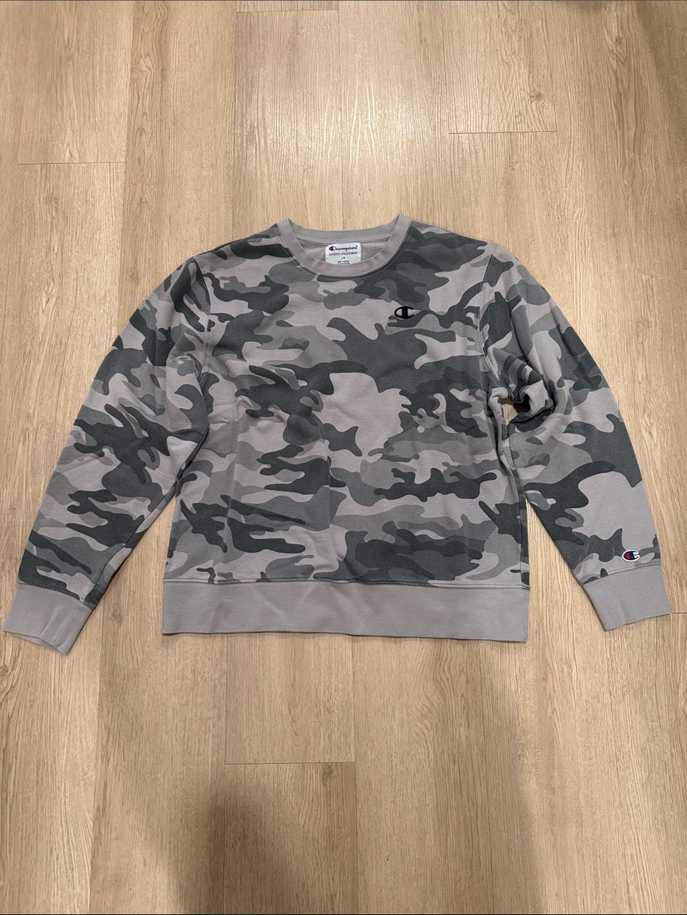 Champion Men’s Gray Camo Crewneck Sweatshirt